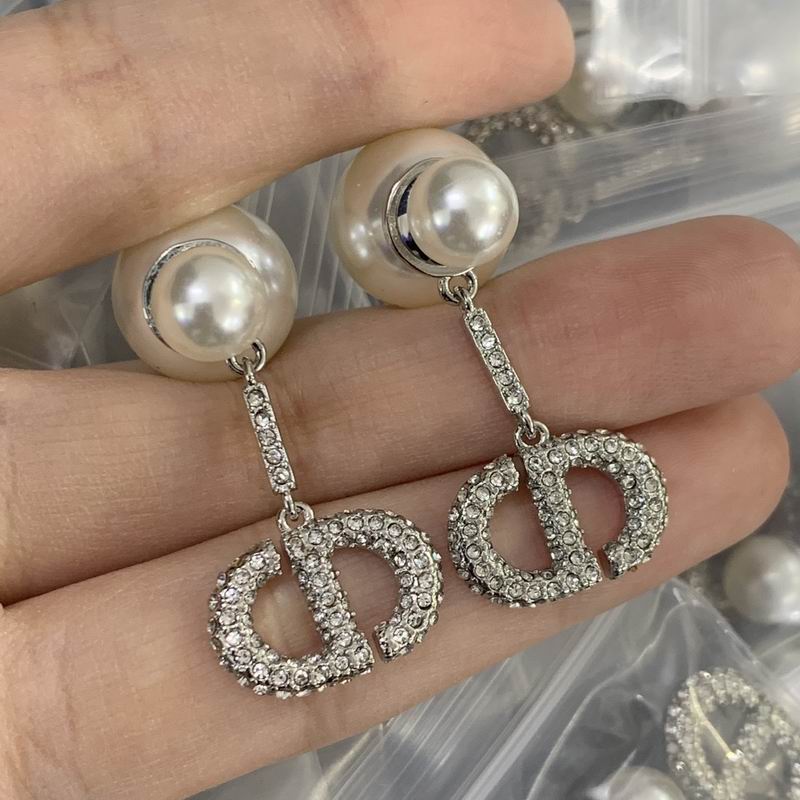 Dior Earring 03lyr106